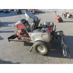 Q-1001: Toro Sand Pro 3040 Cleaning & Grooming Machine