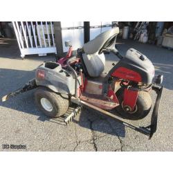 Q-1001: Toro Sand Pro 3040 Cleaning & Grooming Machine