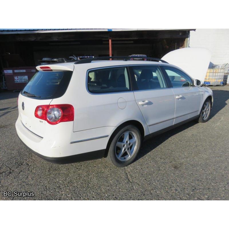 Q-1010: 2007 Volkswagen Passat 2.0T Wagon – 274971 kms