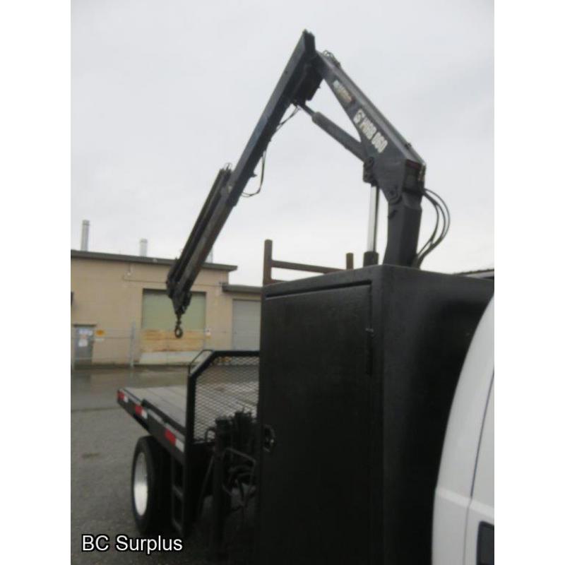 Q-1013: 2009 Ford F550 XL SD 4x4 with Hiab 060 Crane – 138840 kms