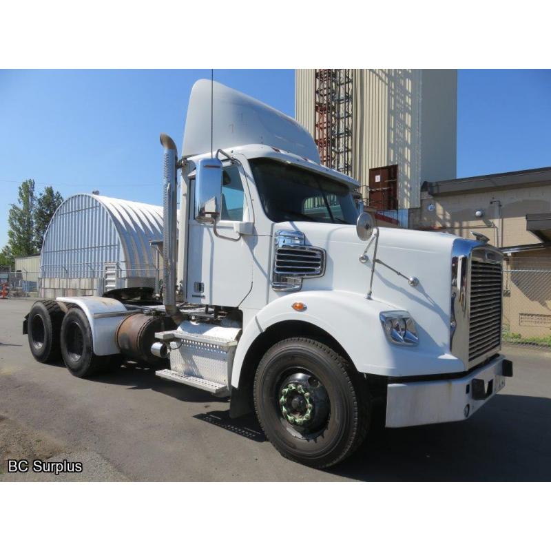 Q-1014: 2013 Freightliner Coronado T/A with Wet Kit – 463203 kms