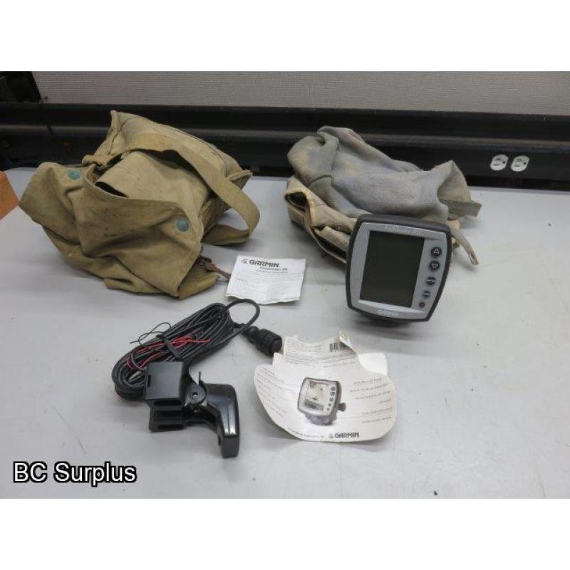 Q-86: Fishing Supplies; Vest; Fish Finder – 1 Lot