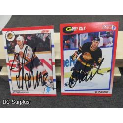 Q-3: Autographed Lumme & Valk Hockey Cards – 2 Items