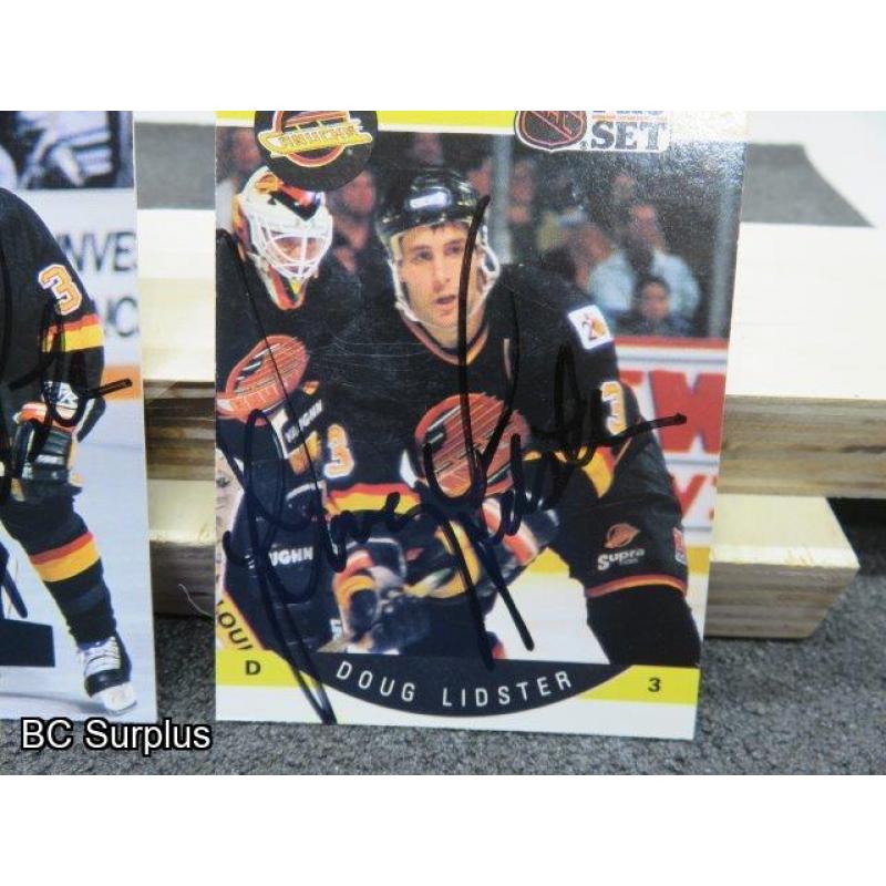 Q-4: Autographed Doug Lidster Hockey Cards – 2 Items