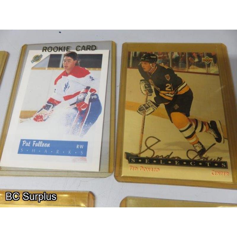 Q-41: Hockey Cards – 1990 to 1993 – Various – 31 Items