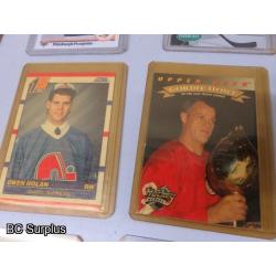 Q-41: Hockey Cards – 1990 to 1993 – Various – 31 Items