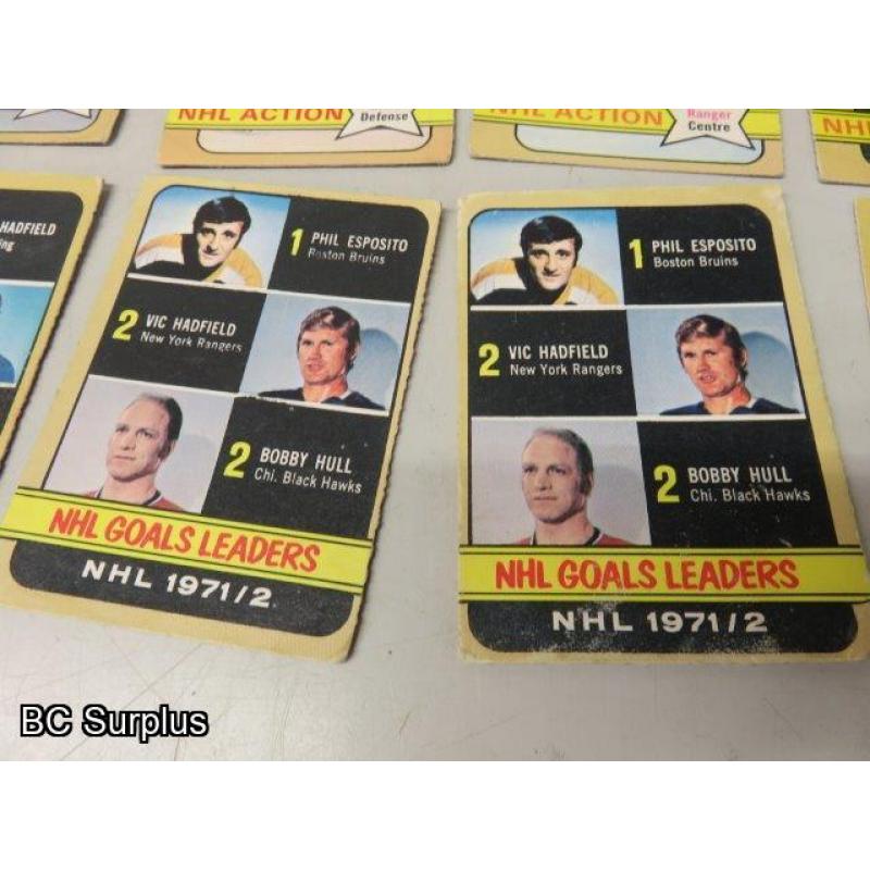 Q-48: Hockey Cards – 1971 to 1972 – Various – 24 Items