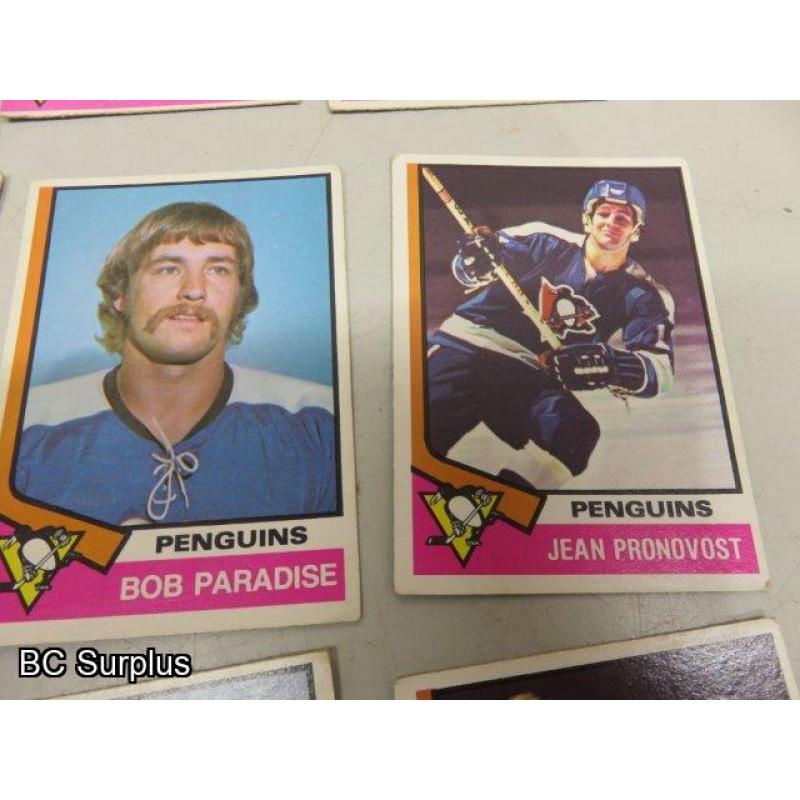 Q-51: Hockey Cards – 1972 to 1975 - Various Teams – 45 Items