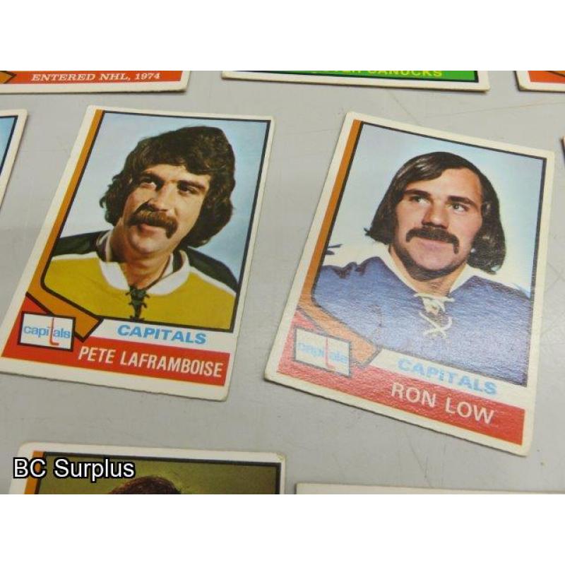 Q-53: Hockey Cards – 1972 to 1989 – Various Teams – 43 Items