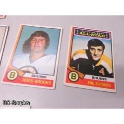 Q-54: Hockey Cards – 1970 to 1984 – Various Teams – 23 Items