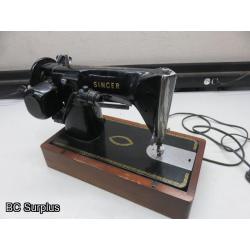 Q-126: Vintage Singer Sewing Machine