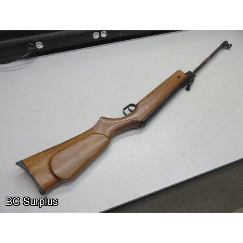 Q-114: Breach Load Air Rifle - .177 Pellet – Wooden Stock – 1 Item