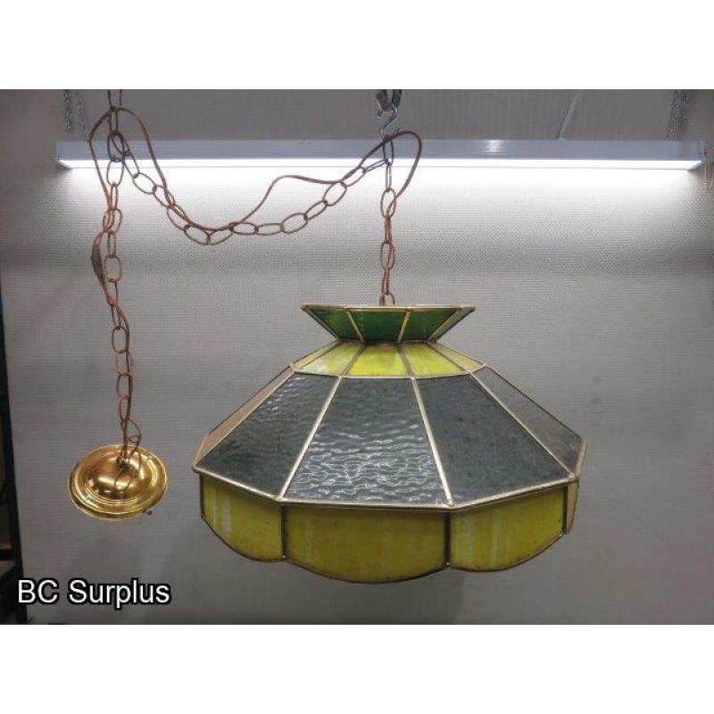 Q-164: Vintage Stained Glass Hanging Lamp – Yellow & Green