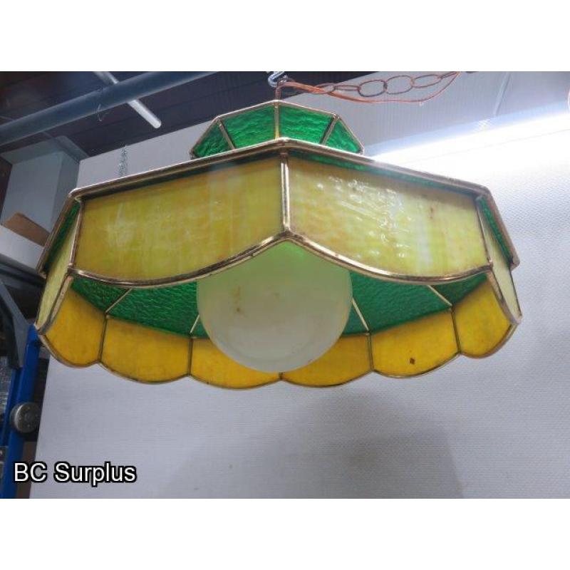 Q-165: Vintage Stained Glass Hanging Lamp – Yellow & Green