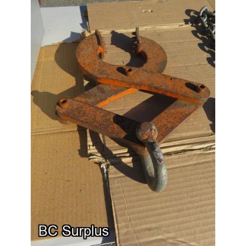 Q-232: Pallet Puller with Chain – Orange