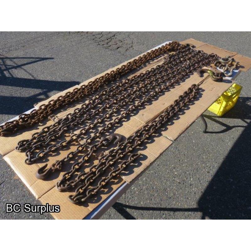 Q-235: Chains & Hooks – 1 Lot