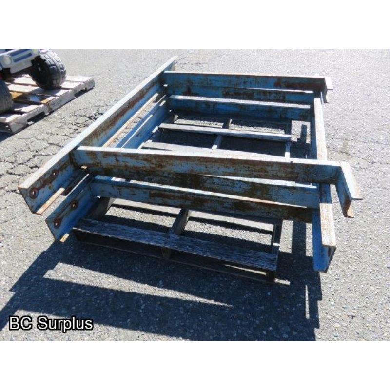 Q-259: Lumber or Steel Rack – Wall Mount – 3 Pieces