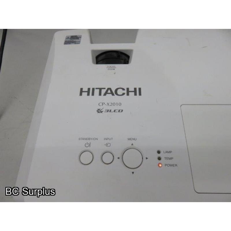 Q-292: Hitachi CP-X2010 LCD Projector