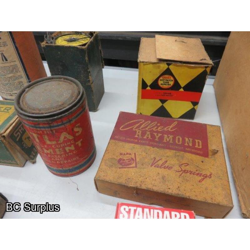 Q-296: Vintage Automotive Items & Collectibles – 1 Lot