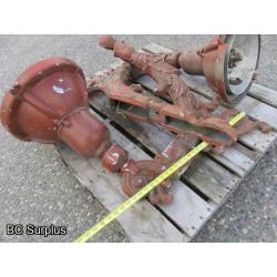 Q-306: Vintage Street Light Fixtures – Red – 2 Items