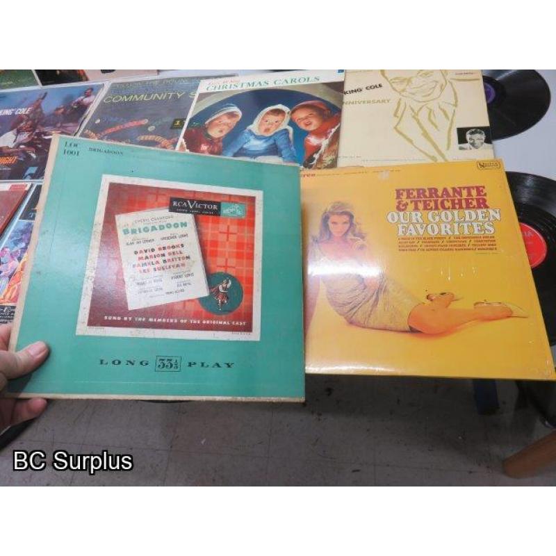 Q-378: Vintage LP Record Collection – 1 Lot