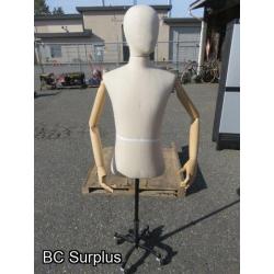 Q-410: Display Mannequin or Dress Form – Male