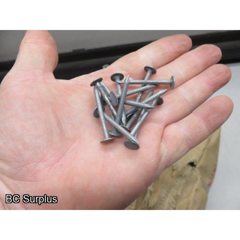 Q-523: Titan Galvanized 11G Roofing Nails – 1 Case