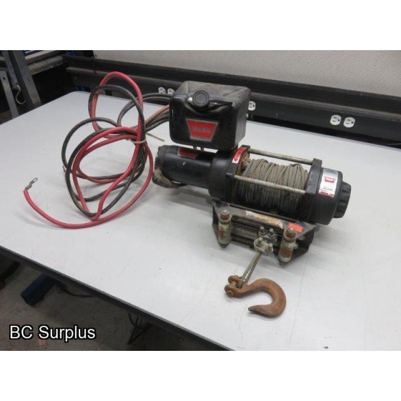 Q-535: Warn Electric Winch with Fairlead