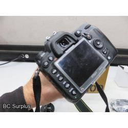 Q-559: Nikon D7000 Digital Camera with Charger