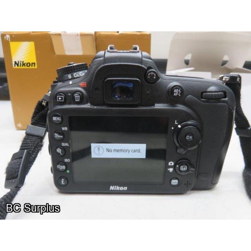 Q-564: Nikon D7100 Digital Camera Body with Battery but NO Charger