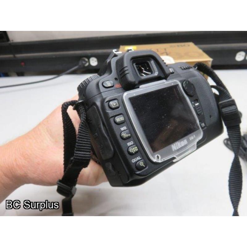 Q-566: Nikon D80 Digital Camera with Charger and Battery