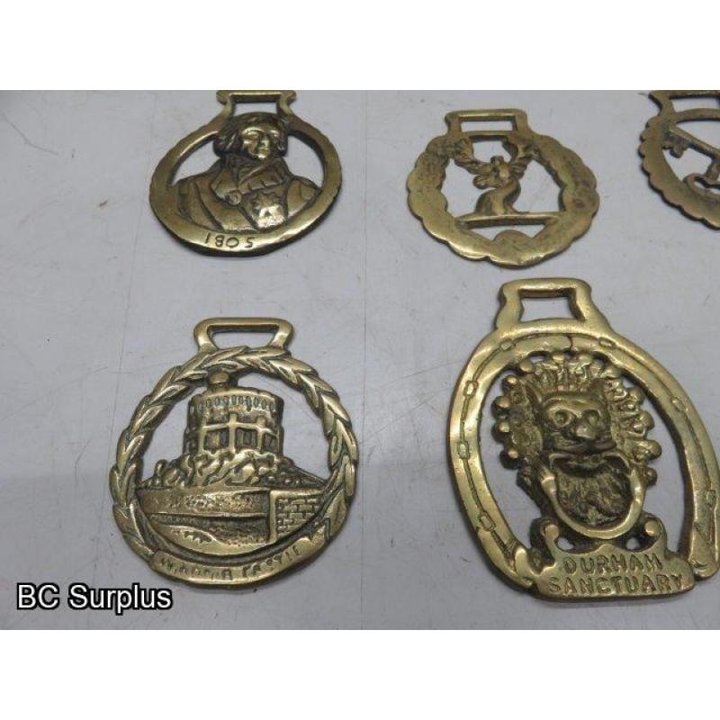 Q-591: Vintage Horse Brass – 16 Items