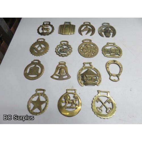 Q-594: Vintage Horse Brass – 15 Items