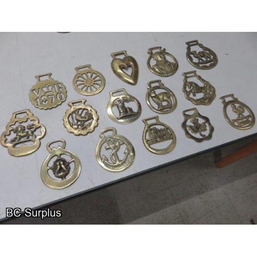 Q-596: Vintage Horse Brass – 15 Items