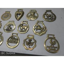 Q-596: Vintage Horse Brass – 15 Items