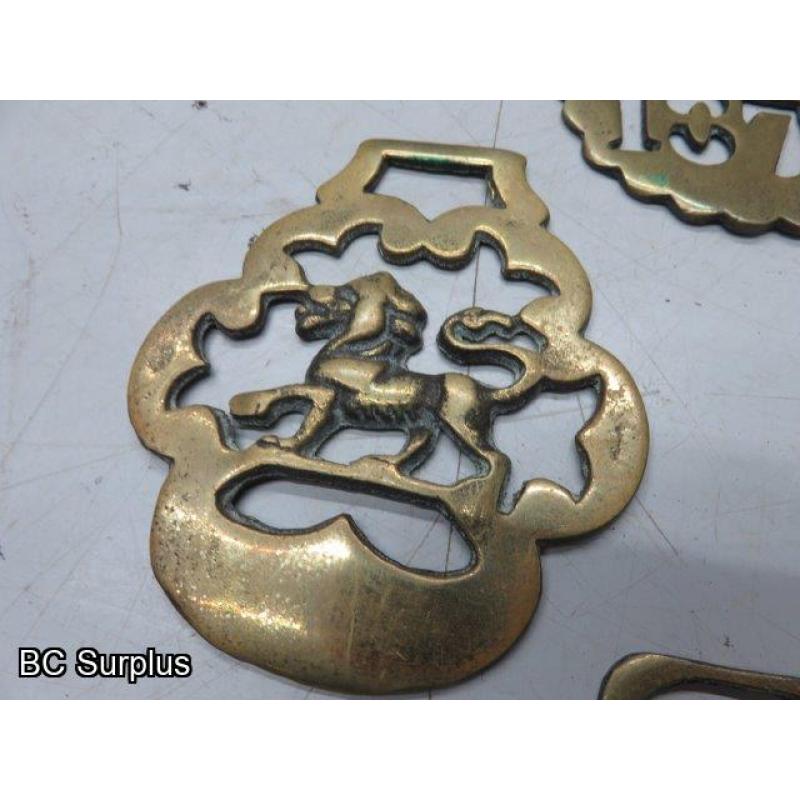 Q-596: Vintage Horse Brass – 15 Items