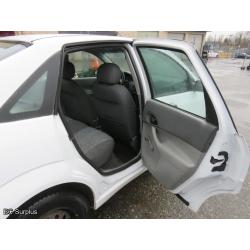 R-1000: 2005 Ford Focus ZX4 Sedan – 146913 kms