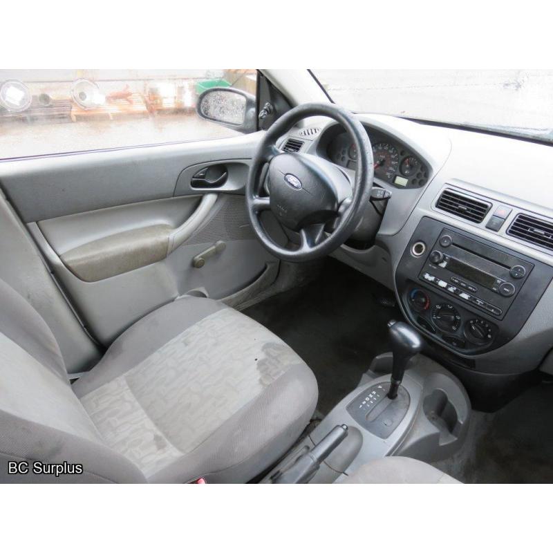 R-1000: 2005 Ford Focus ZX4 Sedan – 146913 kms