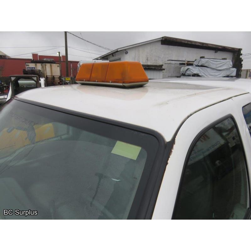 R-1006: 2003 Ford F250 XL Extra Cab Pick-Up – 115641 kms