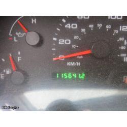 R-1006: 2003 Ford F250 XL Extra Cab Pick-Up – 115641 kms