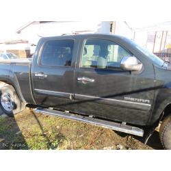 R-1008: 2013 GMC Sierra SLE Crew Cab 4X4 Pick-Up – NO Keys