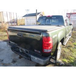 R-1008: 2013 GMC Sierra SLE Crew Cab 4X4 Pick-Up – NO Keys