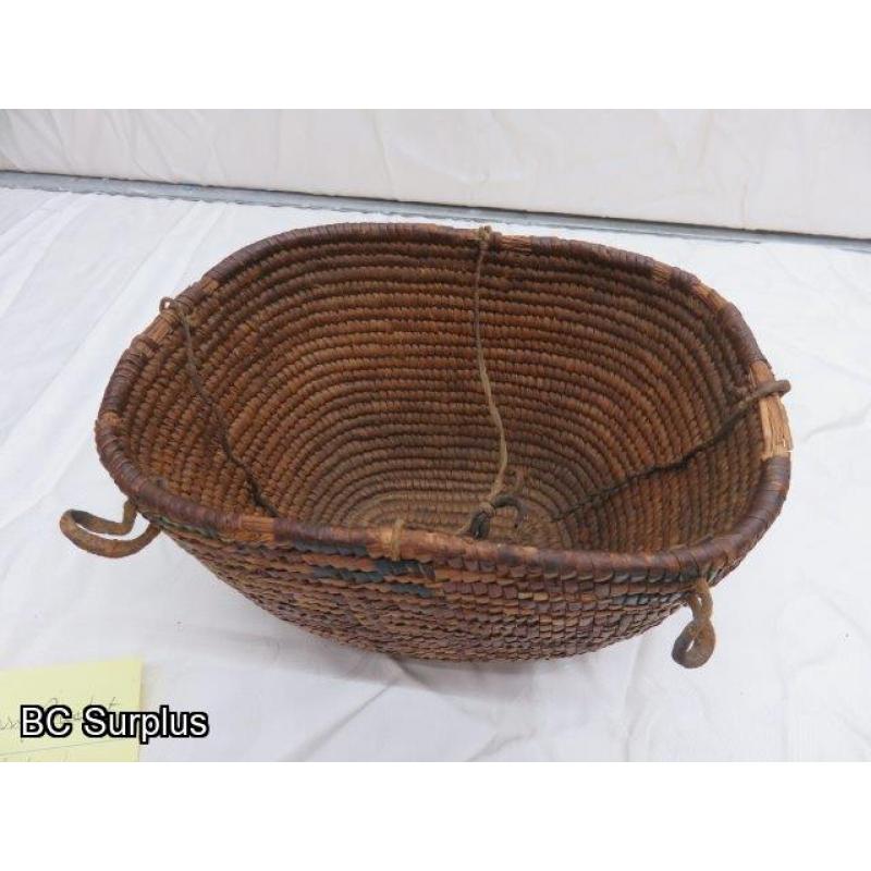 R-26: Berry Basket – Hand Woven – Vintage