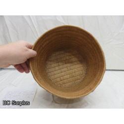 R-28: Woven Basket – Vintage