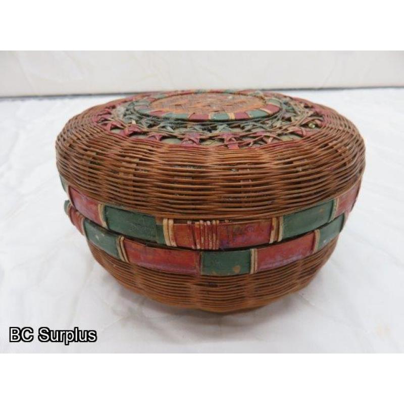 R-36: Lidded Storage Basket – Vintage