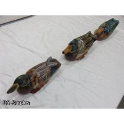 R-78: A Row of Ducks – Wooden – 3 Items