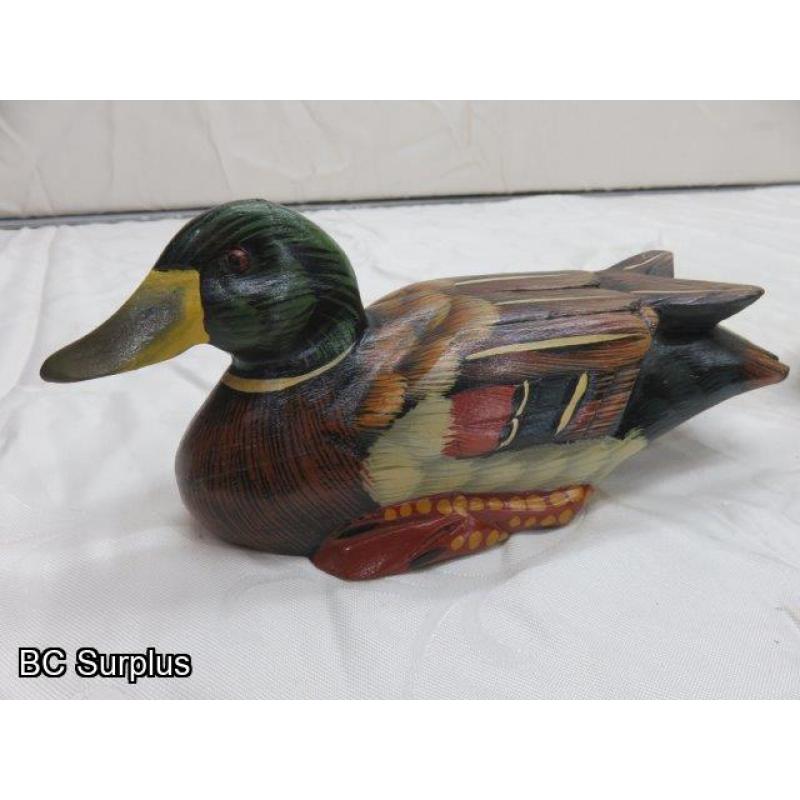 R-78: A Row of Ducks – Wooden – 3 Items