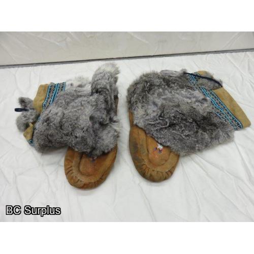 R-121: Leather & Fur Moccasins