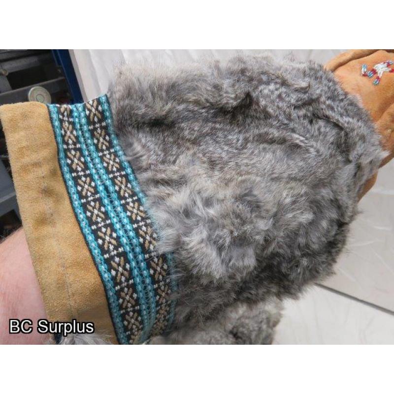 R-121: Leather & Fur Moccasins