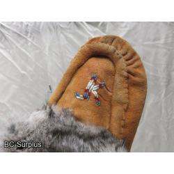 R-121: Leather & Fur Moccasins